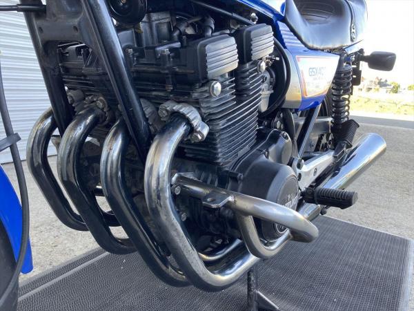 28-8.GSX400F 青白 GS40XF型 SUZUKI 程度良好!エンジン始動確認 28-8.GSX400F 青白 GS40XF型 SUZUKI 程度良好!エンジン始動確認