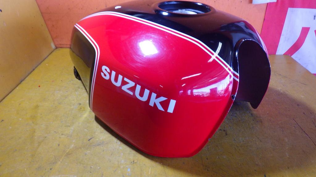 27632 スズキ GK79A GSX400 インパルス '96 純正 ガソリンタンク
