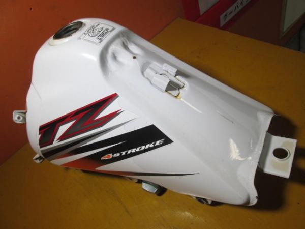 13336 ヤマハ XTZ125 純正 ガソリンタンク | mirudake