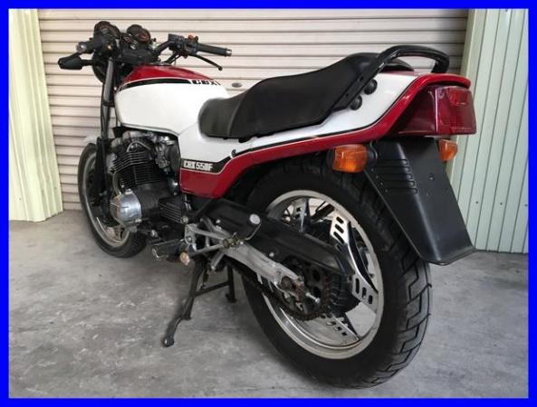 IMG_7732 CBX550F 2001.JPG
