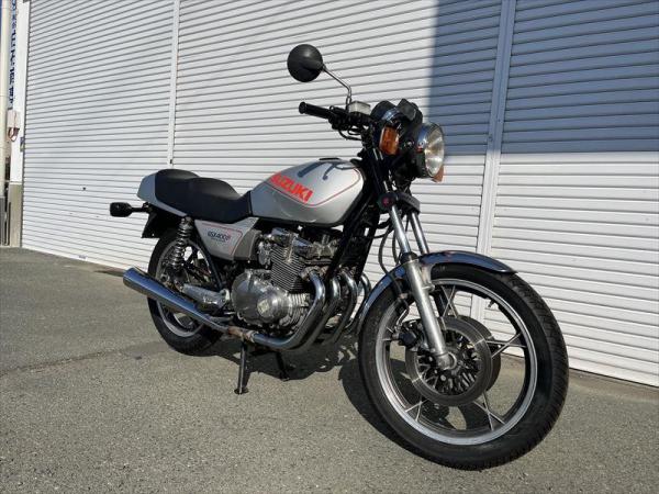ＧＳＸ400f JE5-1222-5.逆車 SUZUKI GSX400F GS40XFD型 銀 エンジン実働