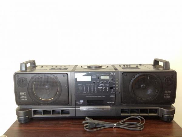 【SHARP】ラジカセ QT-300D CD/カセット/ラジオ完動品 SHARP ラジカセ QT-C500 昭和レトロ - メルカリ