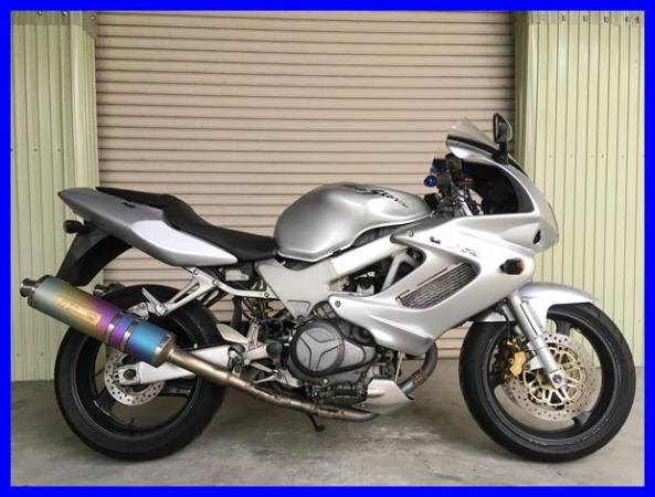 IMG_6075 VTR1000F.JPG