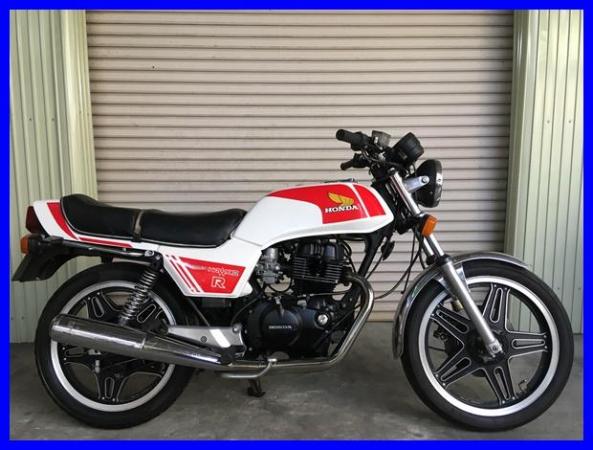 IMG_9676 CB250N 2106.JPG