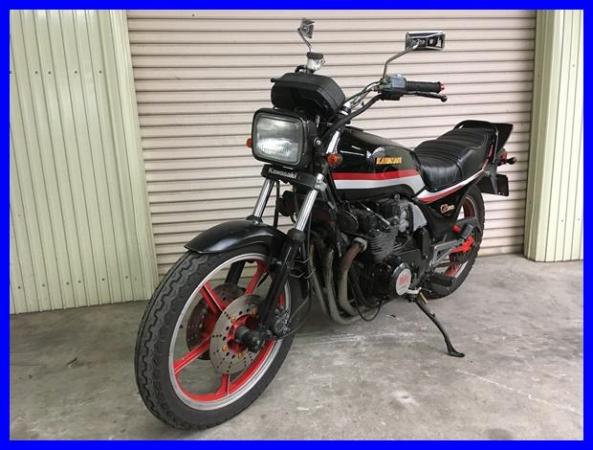 IMG_0069 Z400GP 0017.JPG