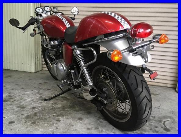IMG_0825 スラクストン900 4207.JPG