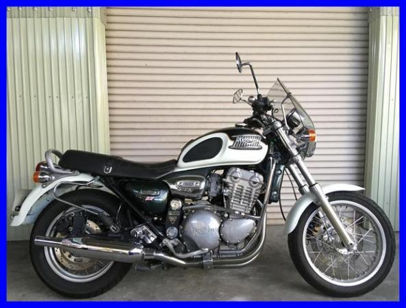 IMG_9661 サンダーバード900 0271.JPG