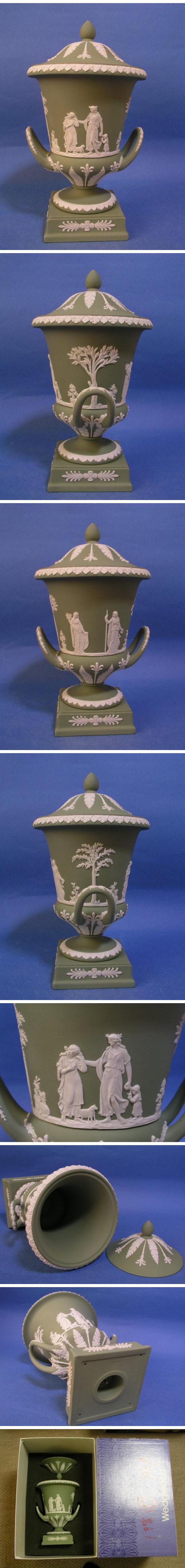 WEDGWOOD グリーンジャスパー 30cm蓋付大型壷