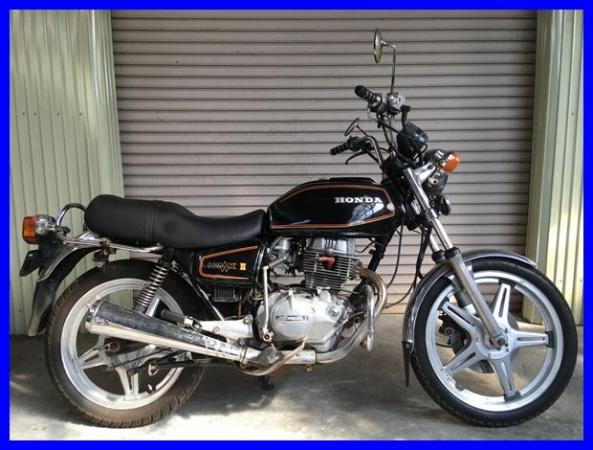 IMG_9579 CB250Tホーク 1030.JPG