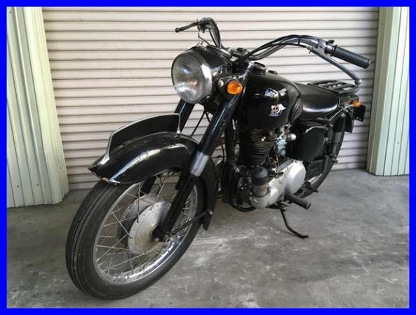 IMG_0045 メグロS8 3574.JPG