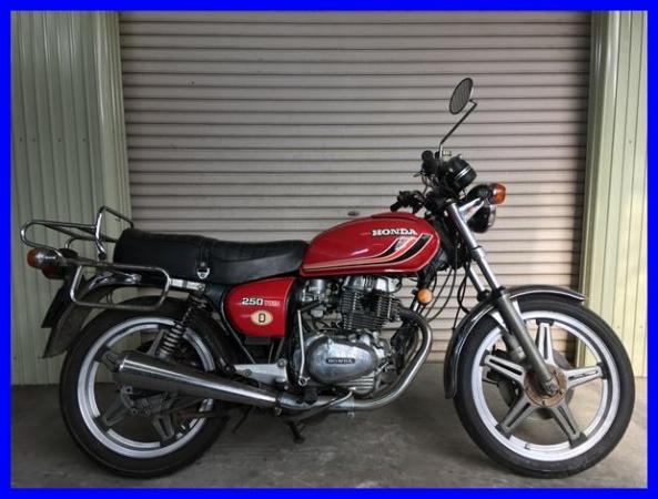 IMG_0373 CB250Tホーク 3000.JPG