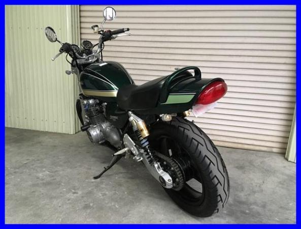 IMG_9839 ゼファ－750 0255.JPG